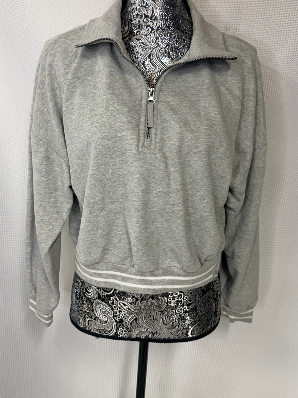 JoyLab Light Gray Half-Zip Sweatshirt